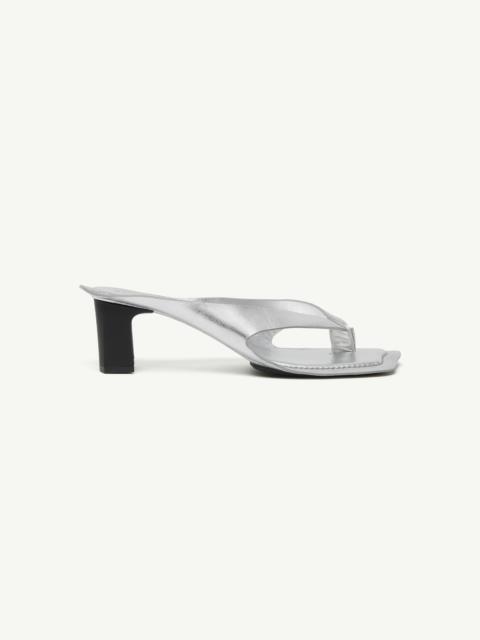 Anatomic leather flip flop mules