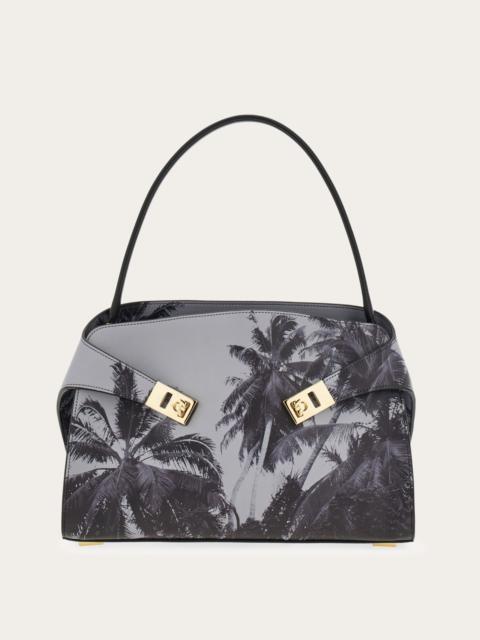 Hug soft shoulder bag (M)