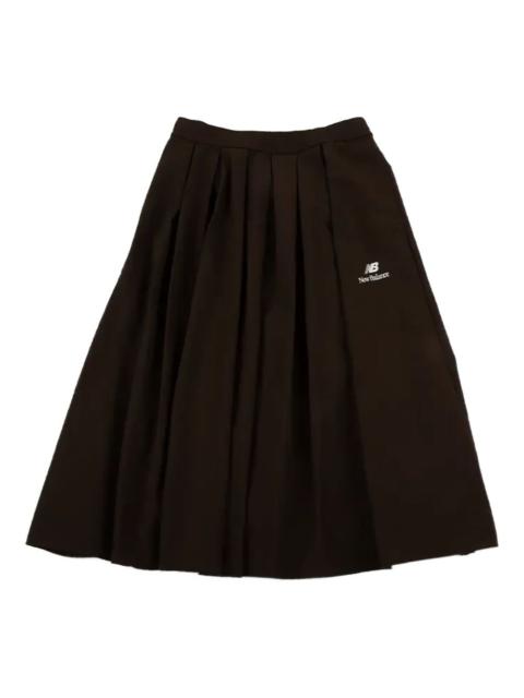 pleated midi skirt