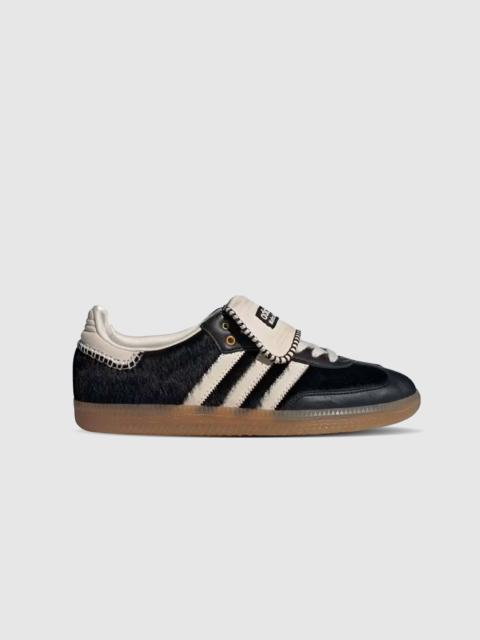 WALES BONNER PONY TONAL SAMBA "BLACK"