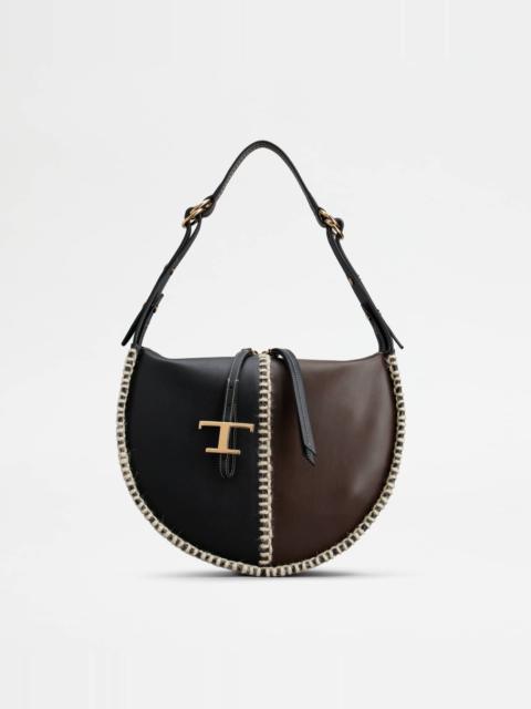T TIMELESS HOBO BAG IN LEATHER MEDIUM - BLACK