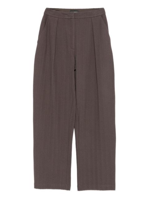 chevron-motif pleated straight trousers
