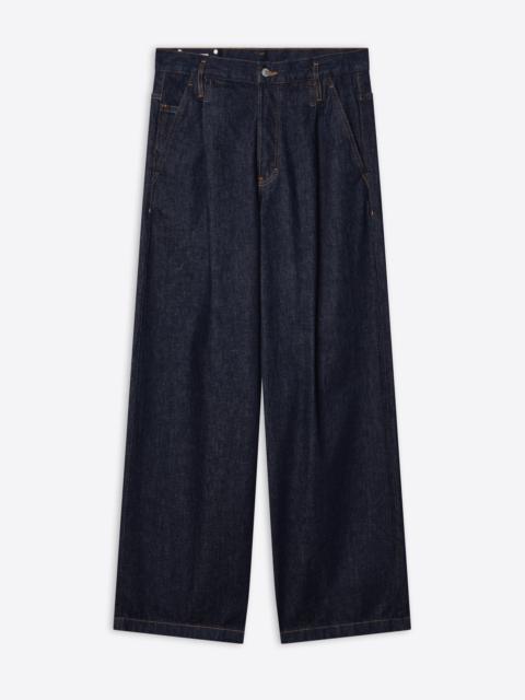 PLEATED JEANS