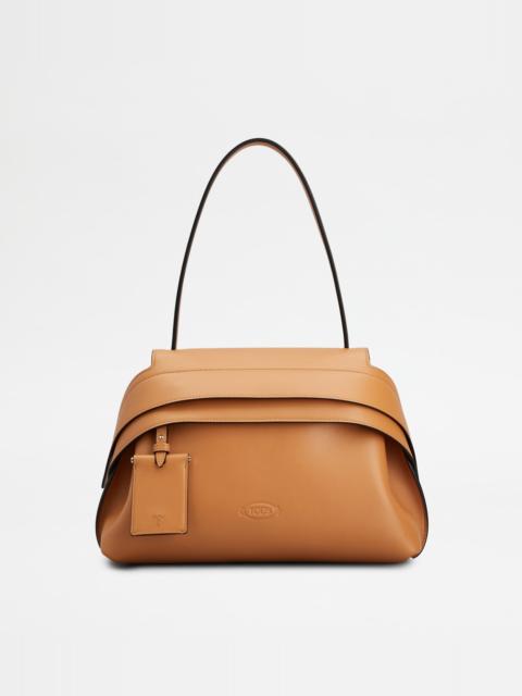 TOD'S WAVE BAG IN LETHER SMALL - BROWN