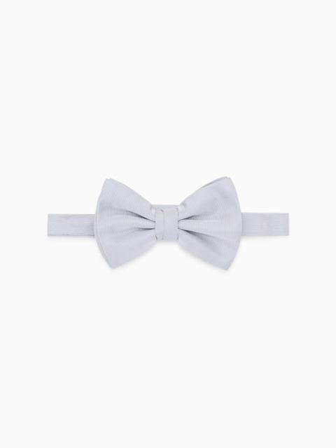 Pure silk knotted bow tie