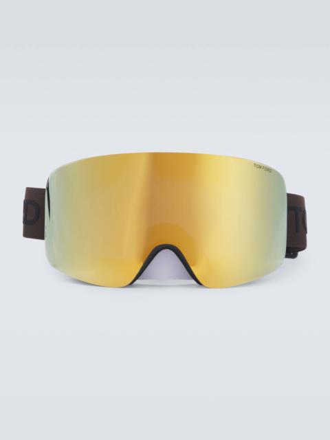 Logo ski goggles