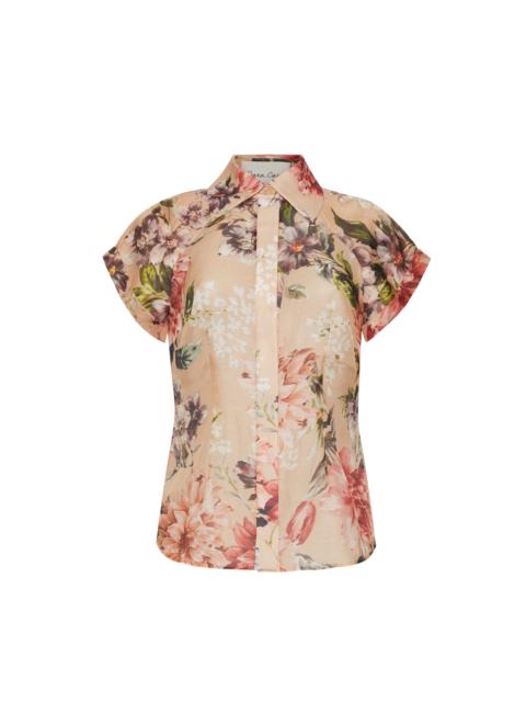 Standout Top
Puffed Sleeves, Effortless Structure, and a Dash of Modern Charm