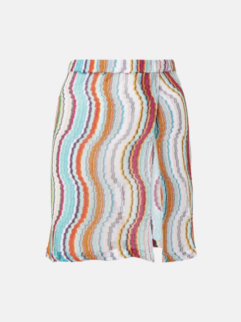 Printed lamé miniskirt
