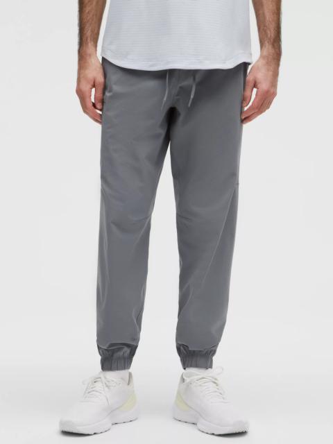 Zeroed In Classic-Fit Cargo Jogger *Regular