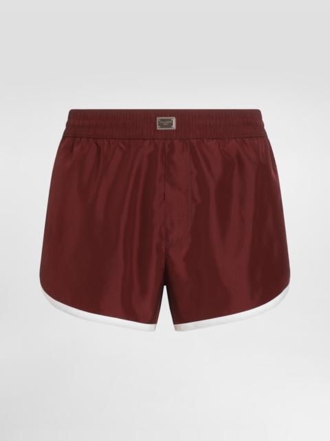 Short swim trunks with tag