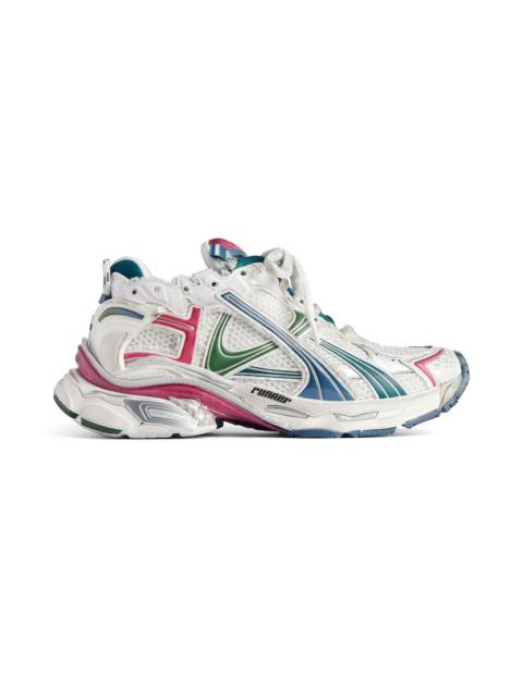 Men's Runner Sneaker in White/dark Green/blue/pink