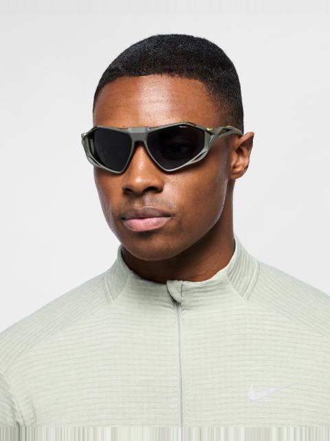 Nike Zeus Rise Sunglasses