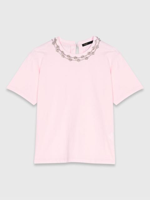Short-sleeve jewel neck T-shirt