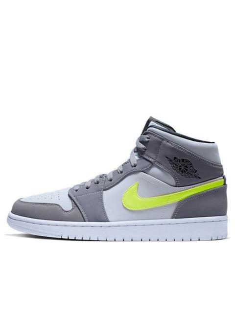 Air Jordan 1 Mid 'Gunsmoke Volt' 554724-072