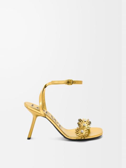 Petal Flower sandal in calfskin and crystals