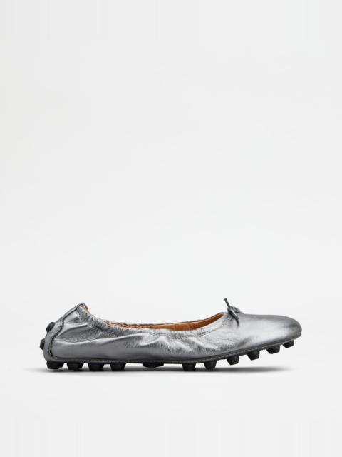 BUBBLE BALLERINAS IN LEATHER - SILVER