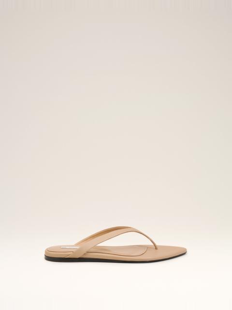 BEIGE LAMB LEATHER POINTED TOE FLIP FLOPS