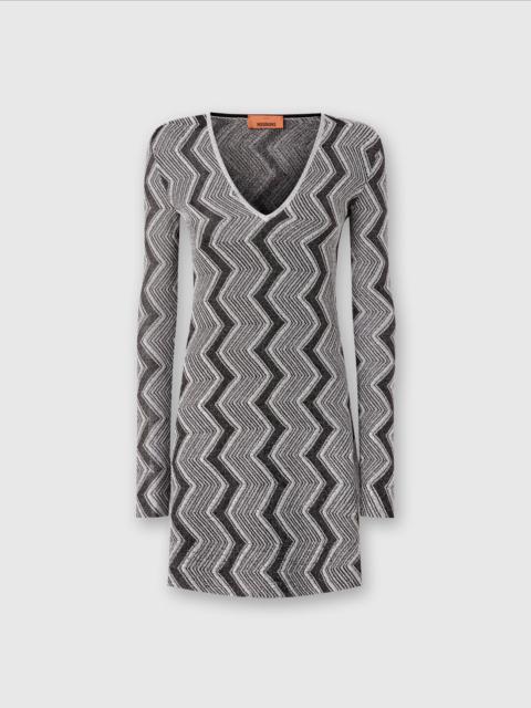 V-neck dress in lamé zig zag viscose