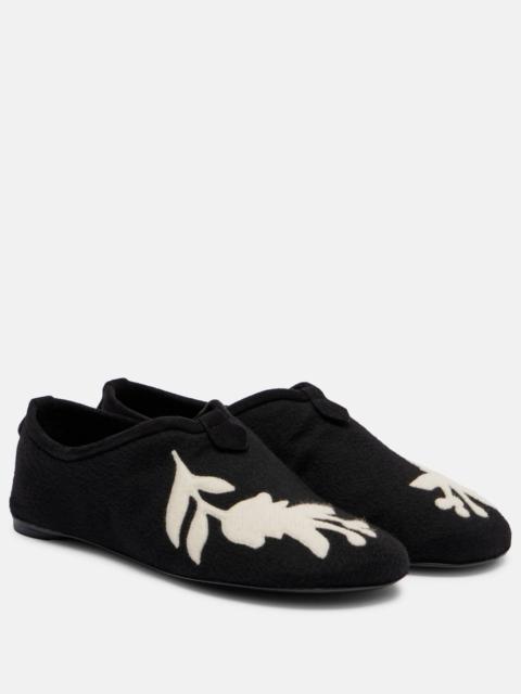 Floaty embroidered flats