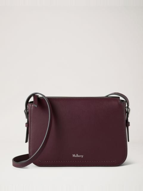 Clovelly Pouch
Black Cherry Micro Classic Grain