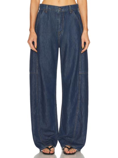 Harvey Twisted Carpenter