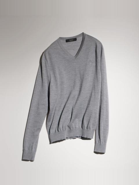 Fine wool sweater with embroidery