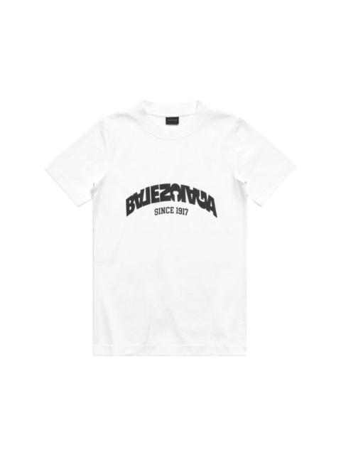 【バレンシアガ】セール！BACK FLIP LOGO ヴィンテージ Tシャツ Balenciaga Back Flip T-Shirt Oversized | Saks Fifth Avenue
