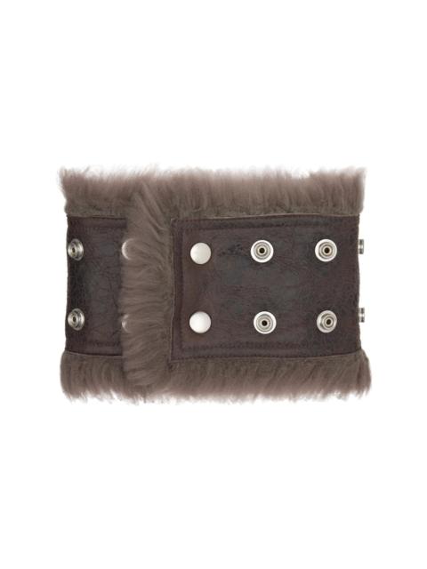 Gray Concordians Strobe Neck Band