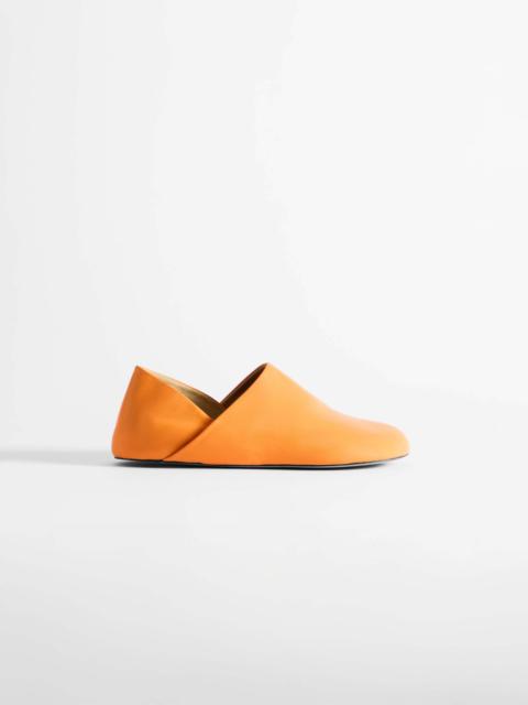WOMENS SLIPPER MULES IN ORANGE