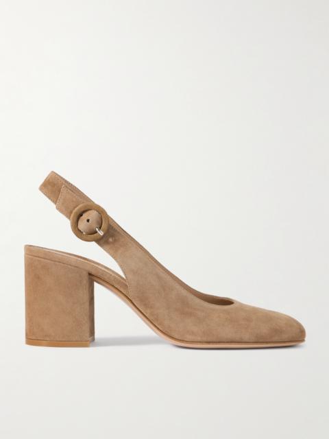 70 Suede Pumps