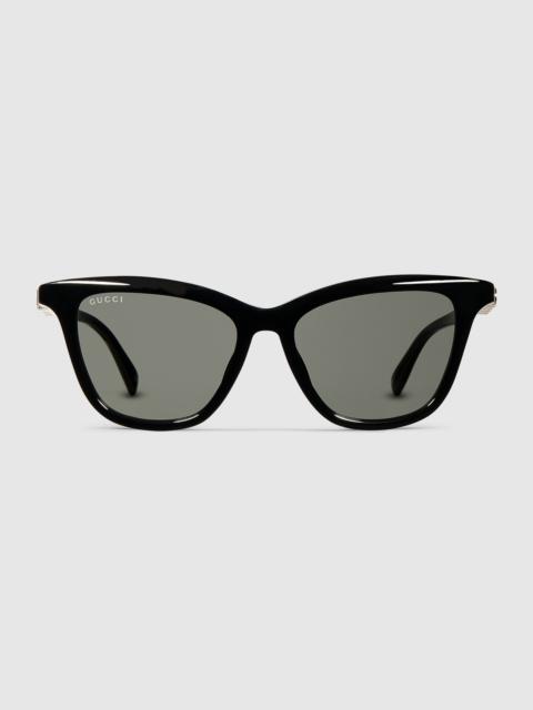 Cat eye sunglasses