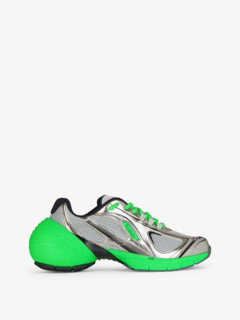 TK-MX RUNNER SNEAKERS IN MESH