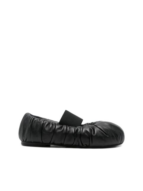 elasticated-band gathered leather ballet flats
