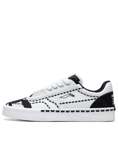 (WMNS) Li-Ning Oswald the Lucky Rabbit Skate Shoes 'White Black' AECT012-2