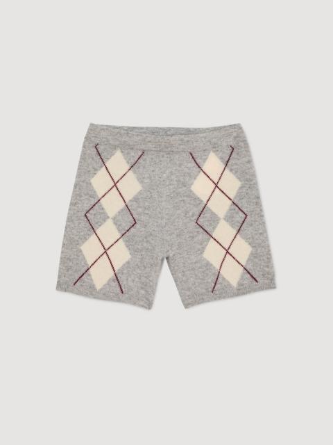 DIAMOND-PATTERN KNIT SHORTS