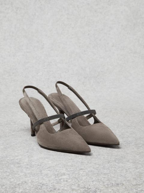 Suede heels with precious strap