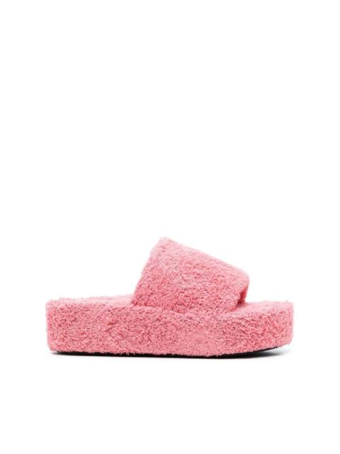 Rise soft towel slide