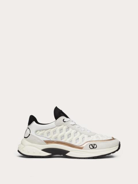 READY GO RUNNER SNEAKER IN FABRIC AND LEATHER