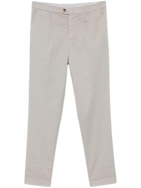 pleated tapered trousers