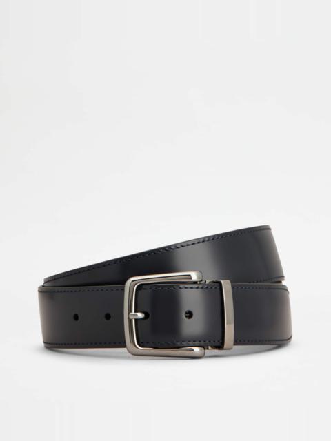 ADJUSTABLE AND REVERSIBLE BELT IN LEATHER - BLACK, BURGUNDY
