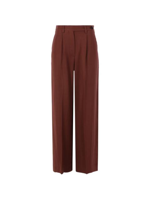 pleated trousers