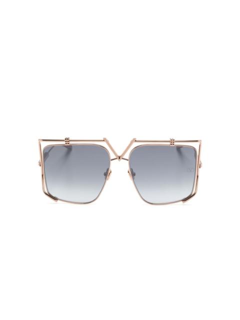 V oversize-frame sunglasses