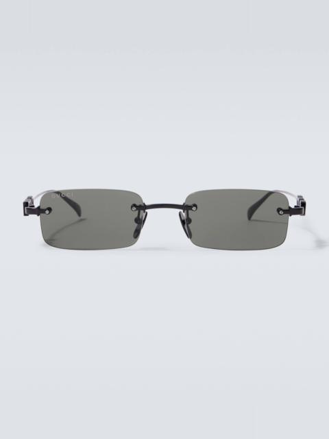 Rectangular sunglasses