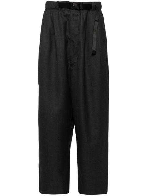 cinch belt trousers