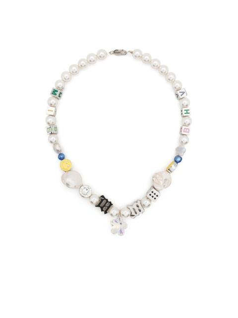 pearl logo-charm detail necklace