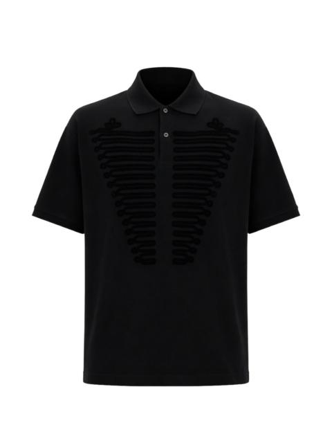 button-fastening polo shirt