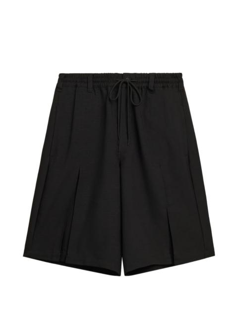 drawstring-waist shorts