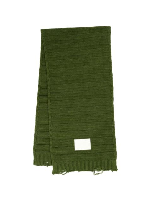 logo-print knitted scarf