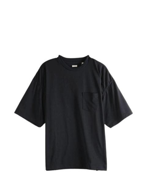 Nanamica pocket-detail T-shirt - S26SH071 | REVERSIBLE