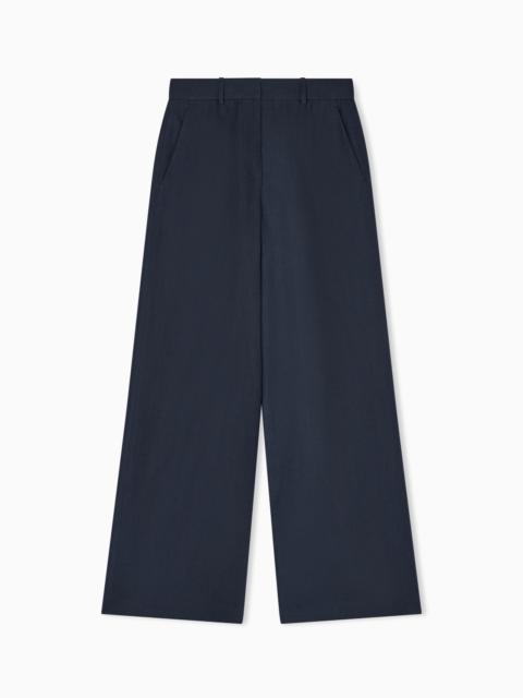 WIDE-LEGGED LINEN TROUSERS